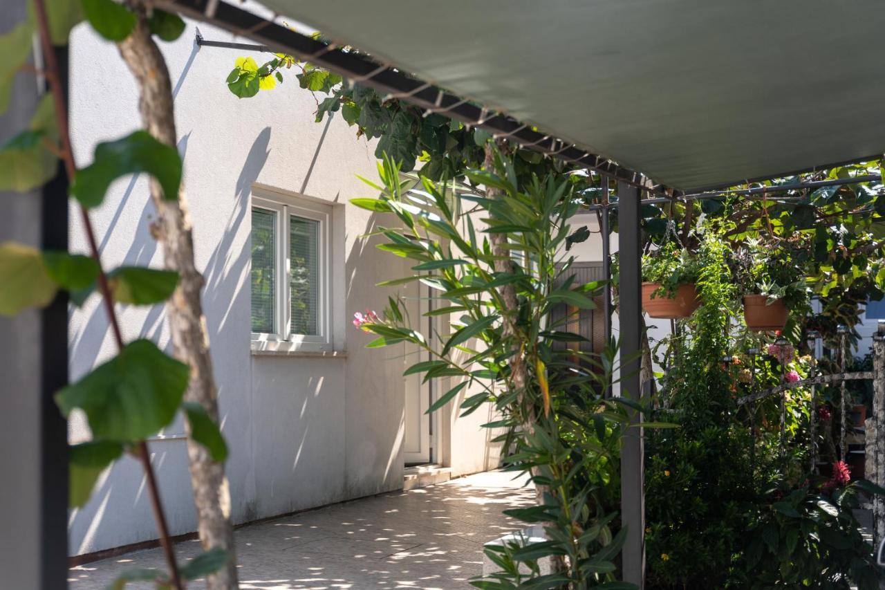 Villa Kuca Anea à Poreč Extérieur photo