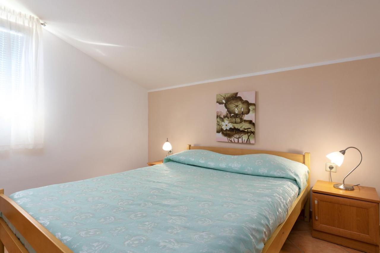 Villa Kuca Anea à Poreč Extérieur photo